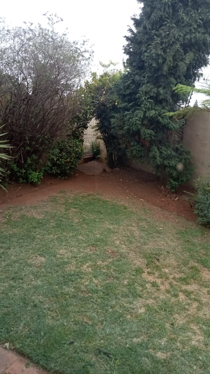 3 Bedroom Property for Sale in Weltevreden Park Gauteng