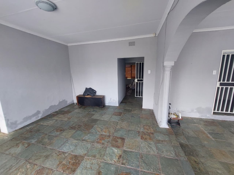 4 Bedroom Property for Sale in Middelvlei A H Gauteng