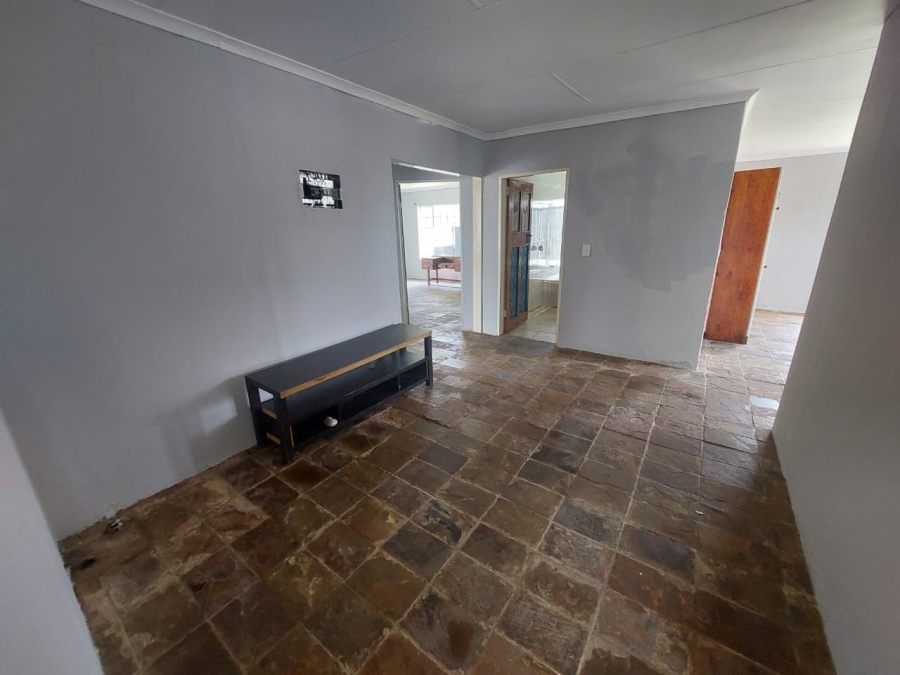 4 Bedroom Property for Sale in Middelvlei A H Gauteng