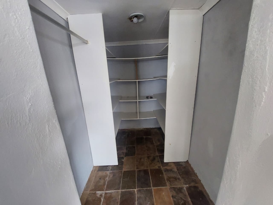 4 Bedroom Property for Sale in Middelvlei A H Gauteng