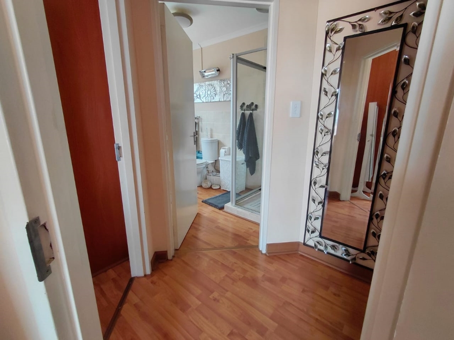 2 Bedroom Property for Sale in Randpoort Gauteng