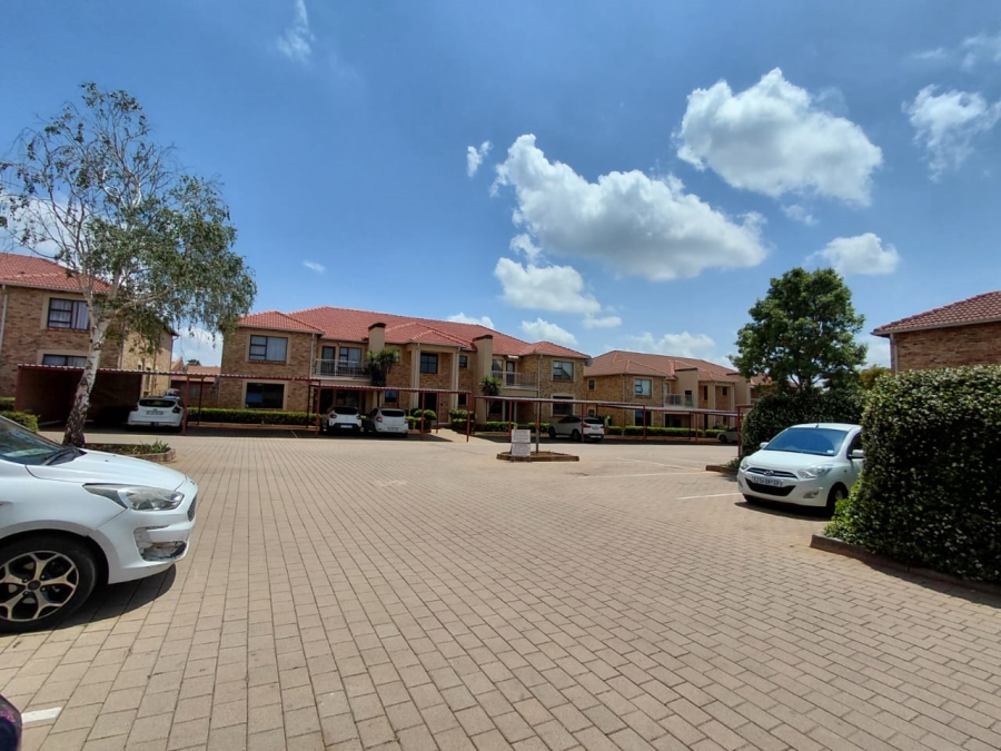2 Bedroom Property for Sale in Randpoort Gauteng