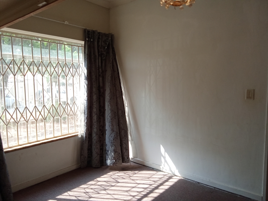 4 Bedroom Property for Sale in Witpoortjie Gauteng
