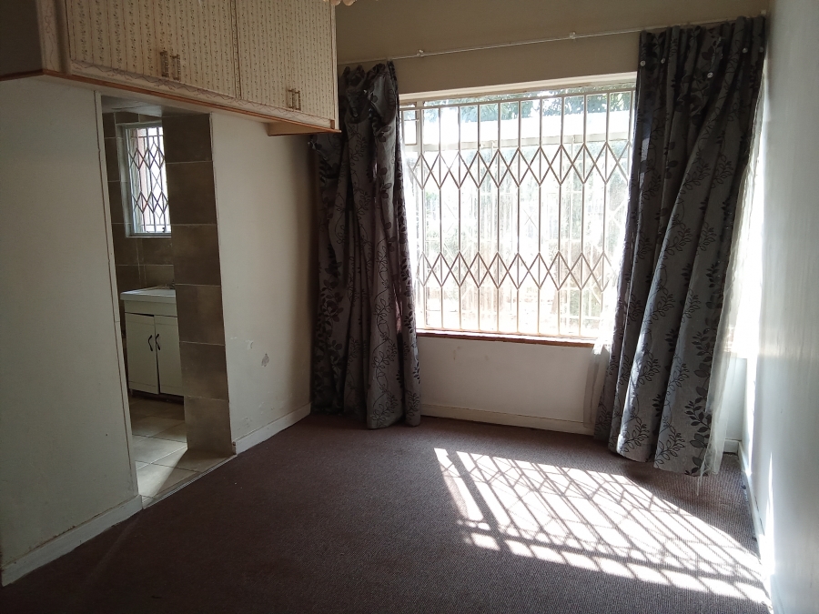 4 Bedroom Property for Sale in Witpoortjie Gauteng