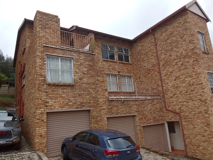 2 Bedroom Property for Sale in Helderkruin Gauteng