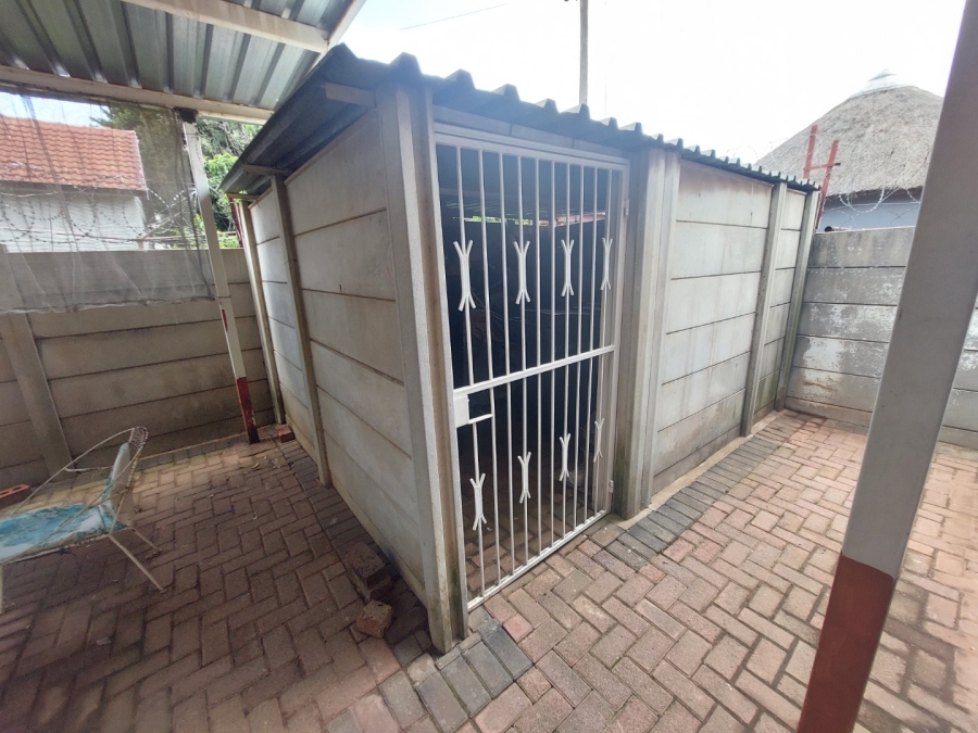 3 Bedroom Property for Sale in Helikonpark Gauteng