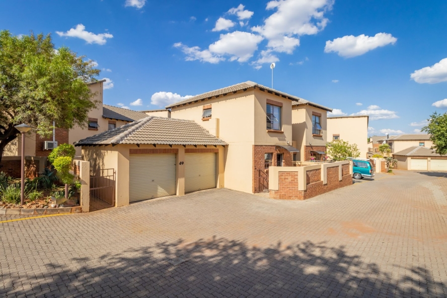2 Bedroom Property for Sale in Sugar Bush Estate Gauteng