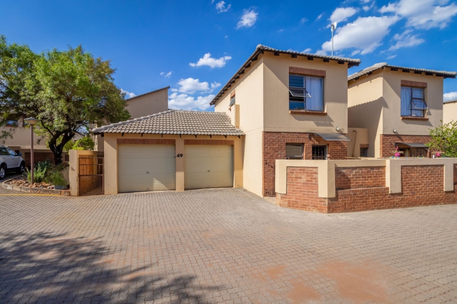 2 Bedroom Property for Sale in Sugar Bush Estate Gauteng