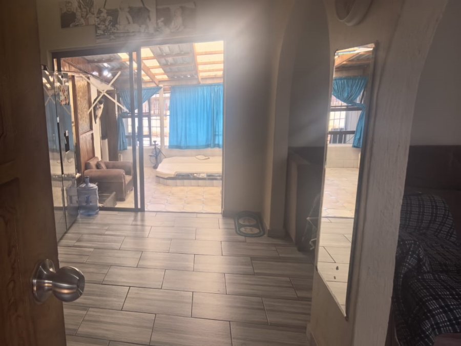 3 Bedroom Property for Sale in Roodepoort West Gauteng