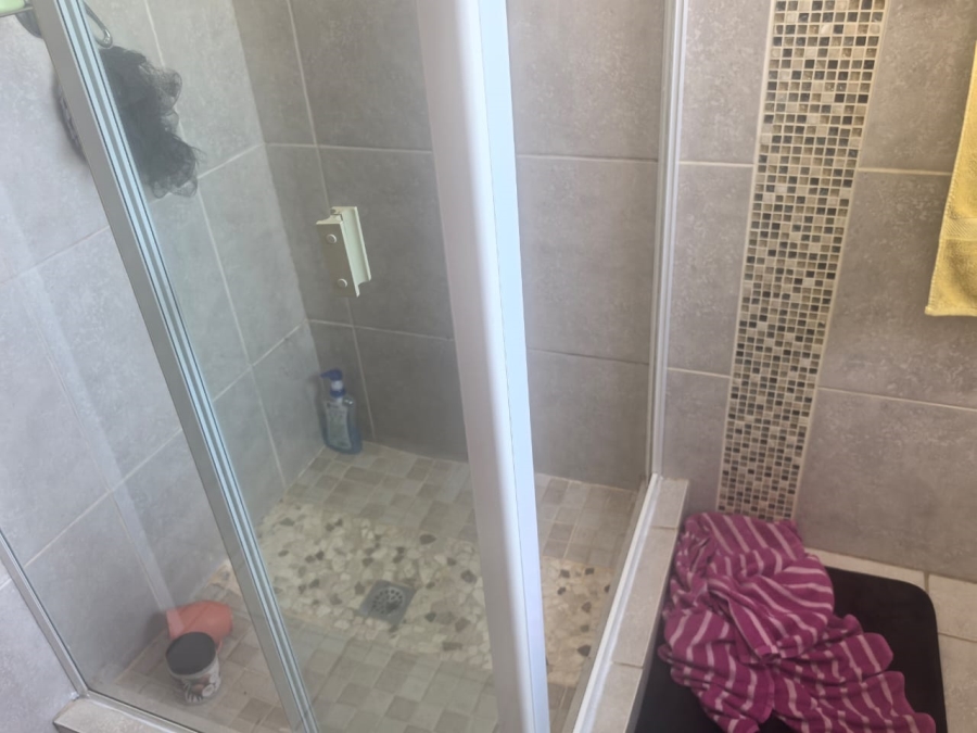 3 Bedroom Property for Sale in Roodepoort West Gauteng