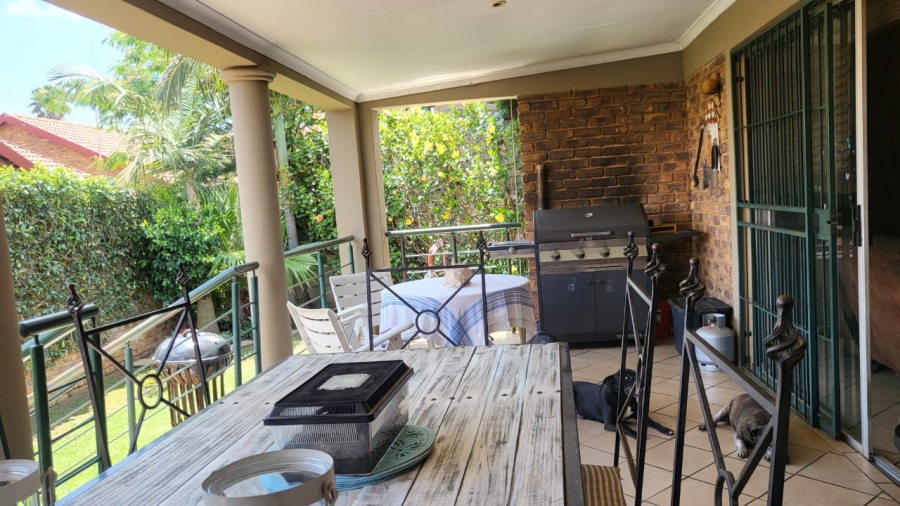 3 Bedroom Property for Sale in Honeydew Ridge Gauteng