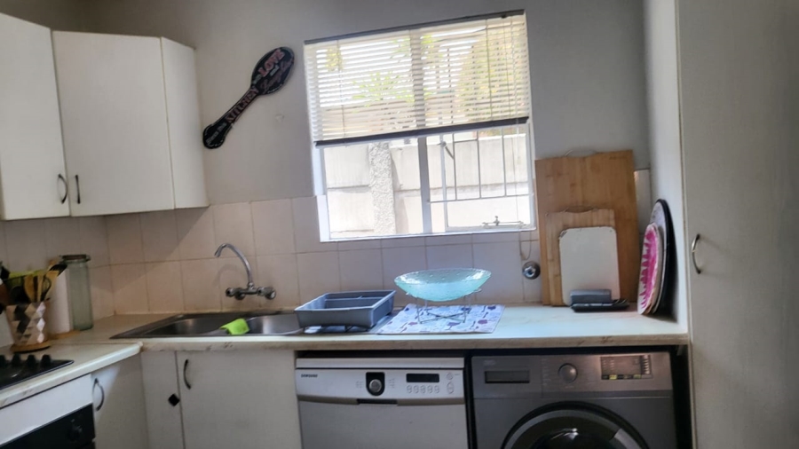 3 Bedroom Property for Sale in Honeydew Ridge Gauteng