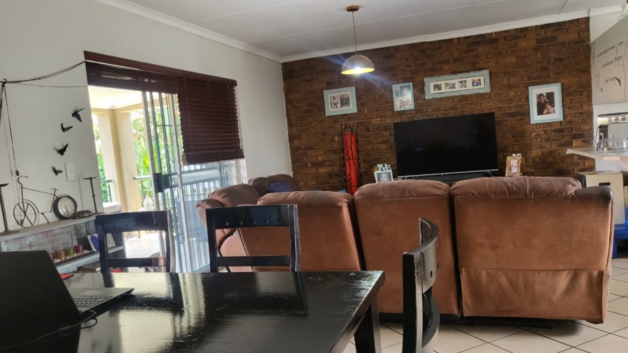 3 Bedroom Property for Sale in Honeydew Ridge Gauteng