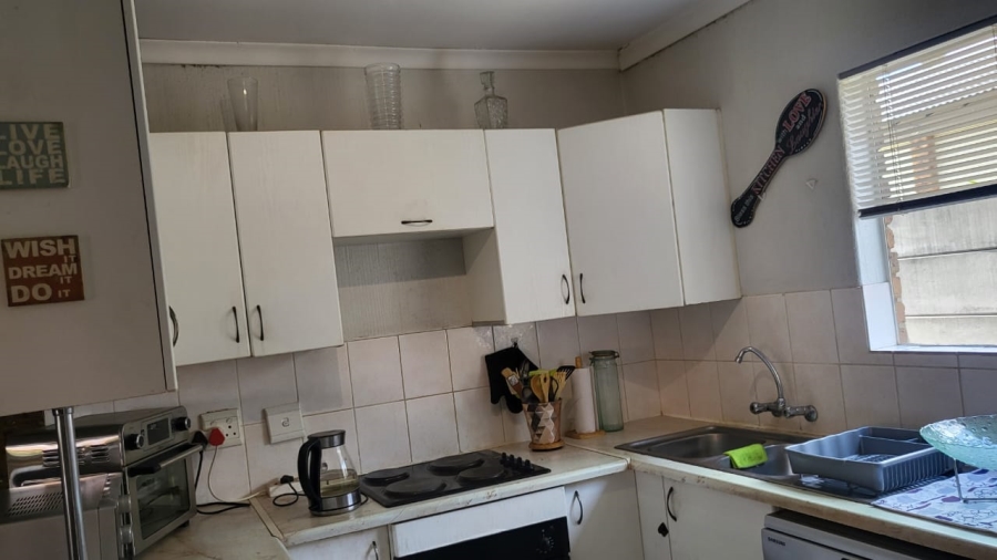 3 Bedroom Property for Sale in Honeydew Ridge Gauteng