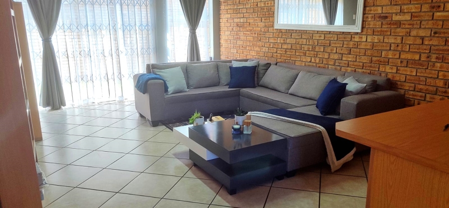 2 Bedroom Property for Sale in Rangeview Gauteng