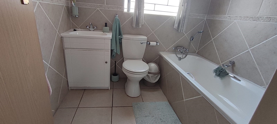 2 Bedroom Property for Sale in Rangeview Gauteng