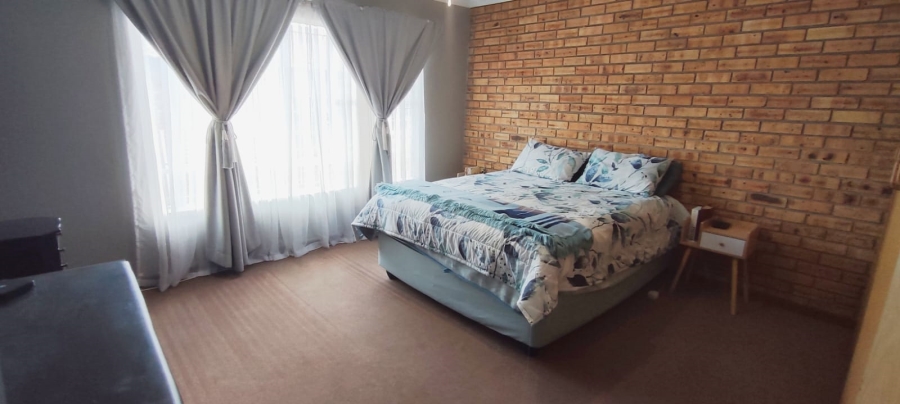 2 Bedroom Property for Sale in Rangeview Gauteng