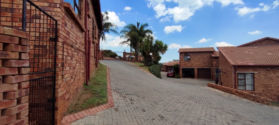 2 Bedroom Property for Sale in Rangeview Gauteng