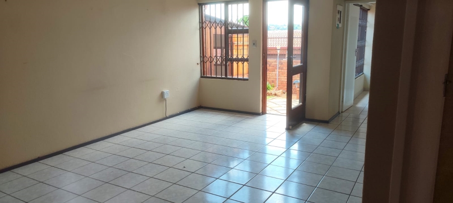 2 Bedroom Property for Sale in Rangeview Gauteng