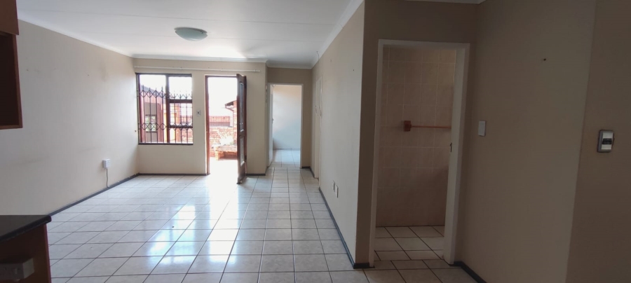 2 Bedroom Property for Sale in Rangeview Gauteng