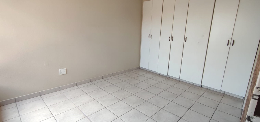 2 Bedroom Property for Sale in Rangeview Gauteng