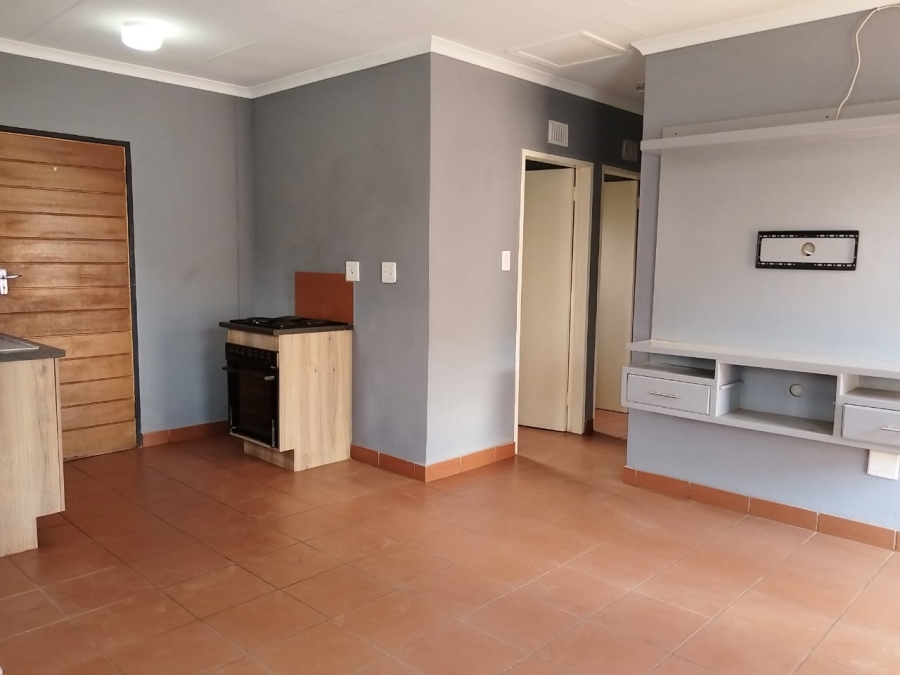 2 Bedroom Property for Sale in Protea Glen Gauteng