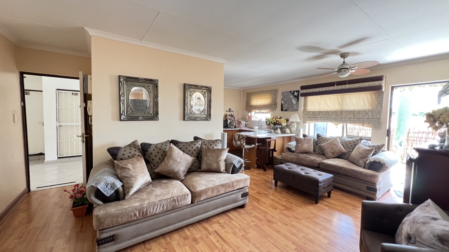2 Bedroom Property for Sale in Randpoort Gauteng