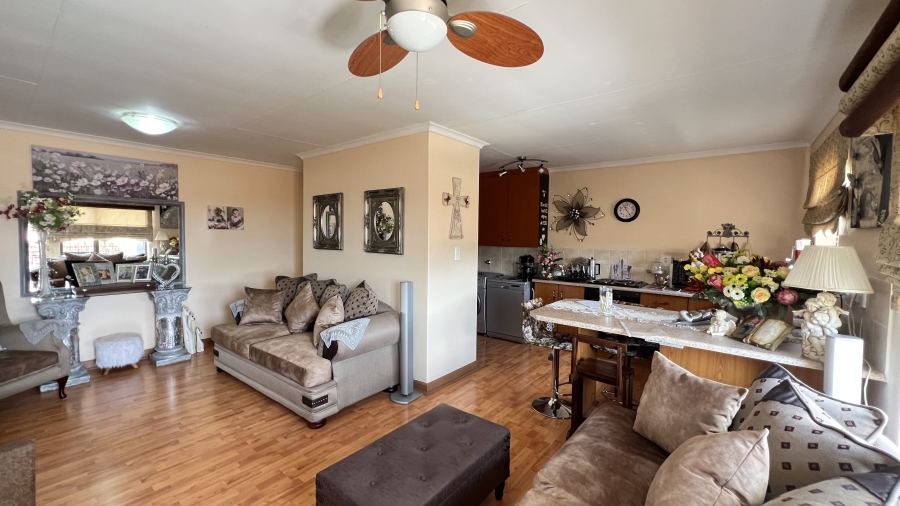 2 Bedroom Property for Sale in Randpoort Gauteng