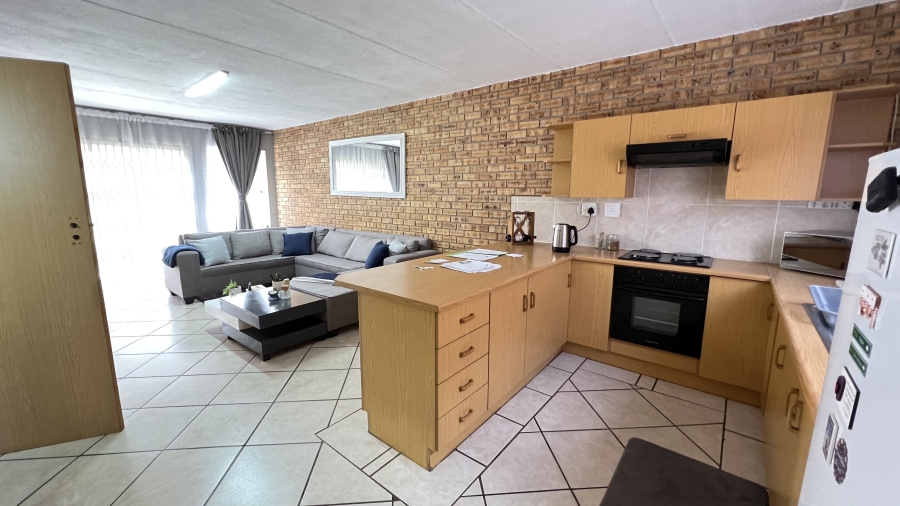 2 Bedroom Property for Sale in Rangeview Gauteng