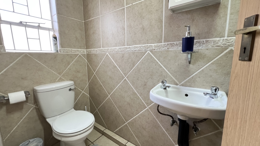 2 Bedroom Property for Sale in Rangeview Gauteng