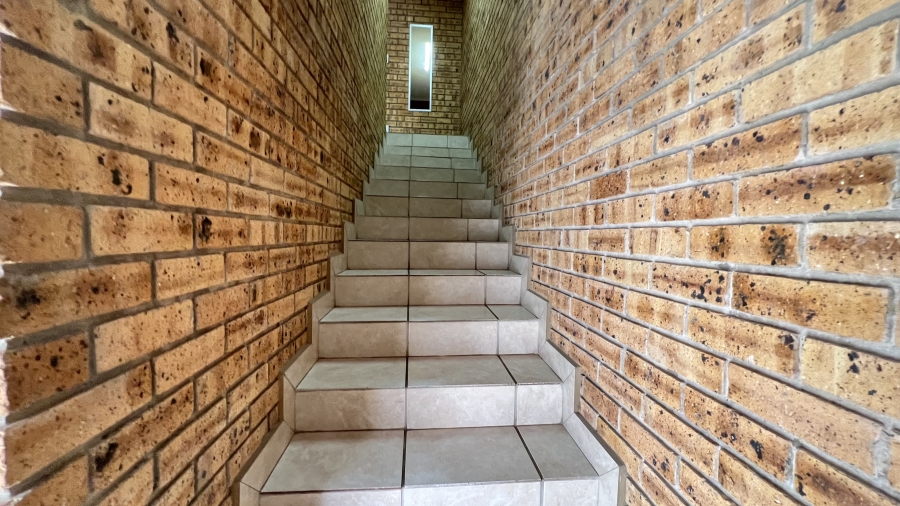 2 Bedroom Property for Sale in Rangeview Gauteng