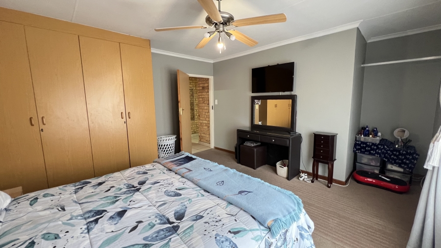 2 Bedroom Property for Sale in Rangeview Gauteng