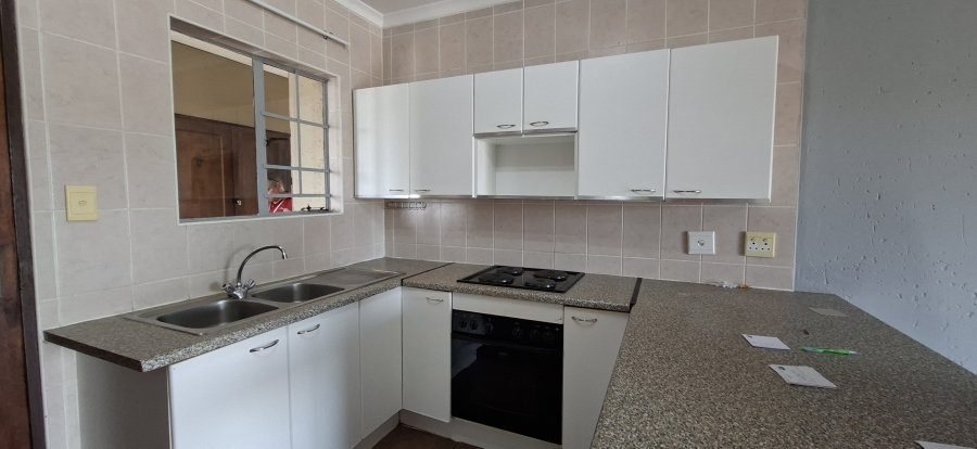 2 Bedroom Property for Sale in Sugar Bush Estate Gauteng