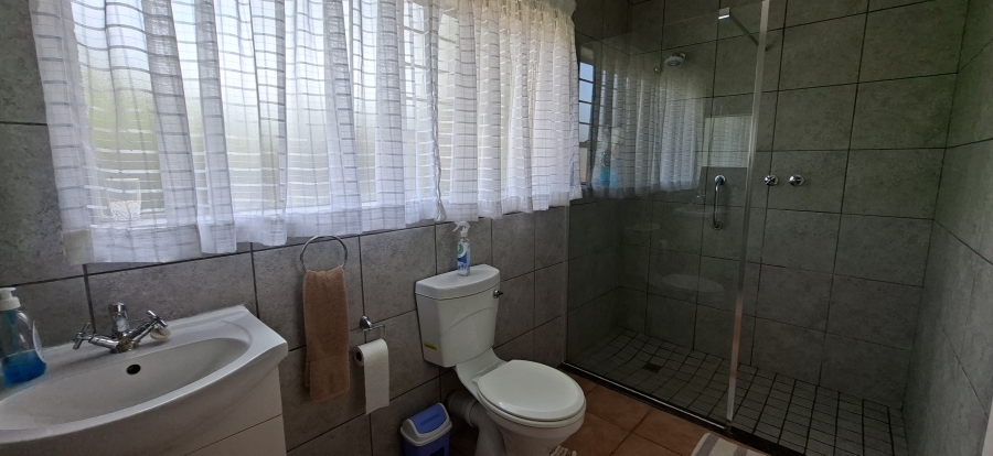 To Let 2 Bedroom Property for Rent in Noordheuwel Gauteng