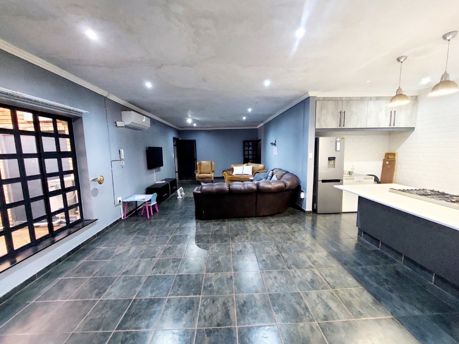 3 Bedroom Property for Sale in Greenhills Gauteng