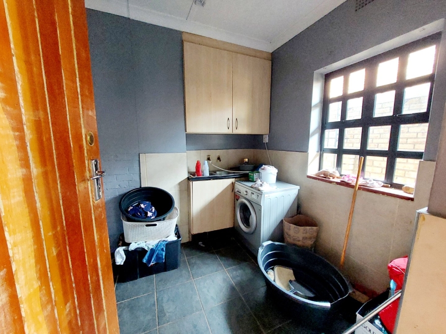 3 Bedroom Property for Sale in Greenhills Gauteng