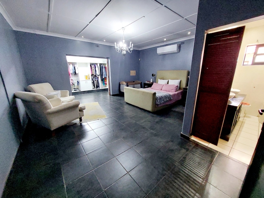 3 Bedroom Property for Sale in Greenhills Gauteng