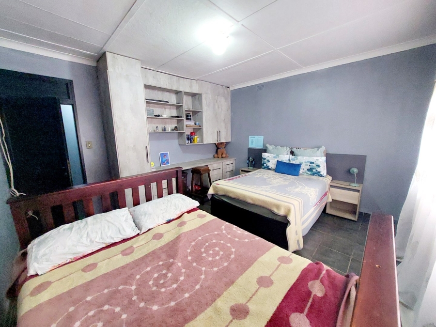 3 Bedroom Property for Sale in Greenhills Gauteng