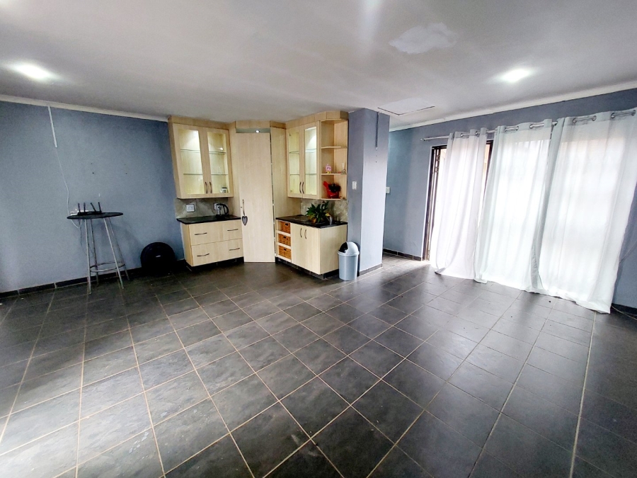 3 Bedroom Property for Sale in Greenhills Gauteng