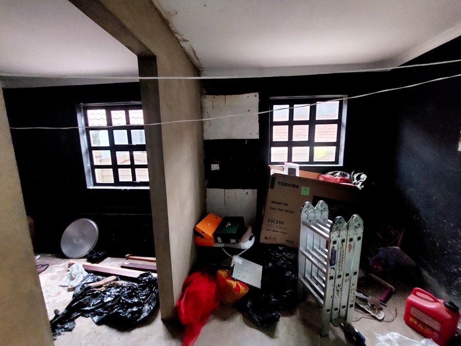 3 Bedroom Property for Sale in Greenhills Gauteng