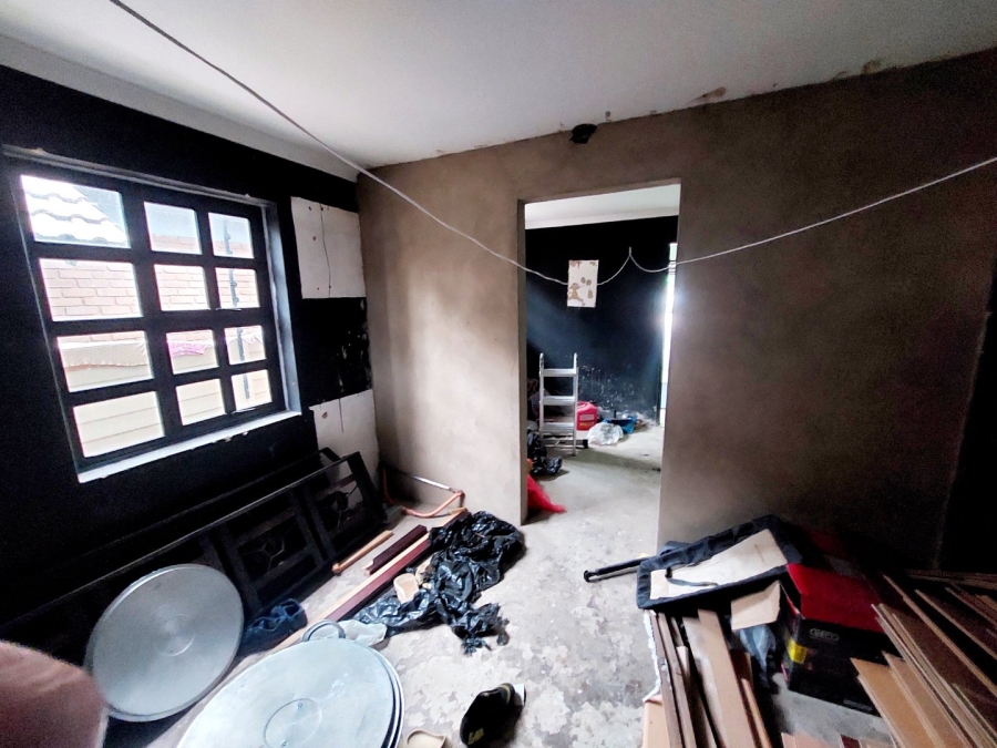 3 Bedroom Property for Sale in Greenhills Gauteng