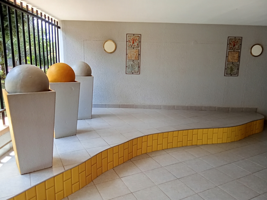 2 Bedroom Property for Sale in Florida Park Gauteng