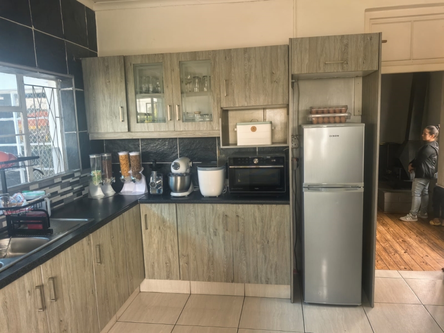 4 Bedroom Property for Sale in Discovery Gauteng