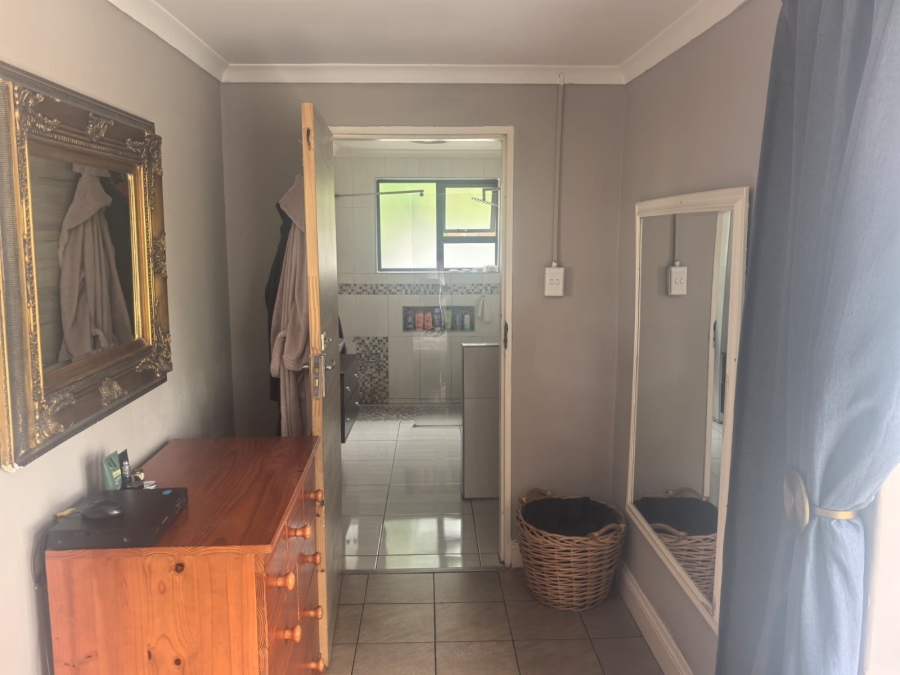 4 Bedroom Property for Sale in Discovery Gauteng