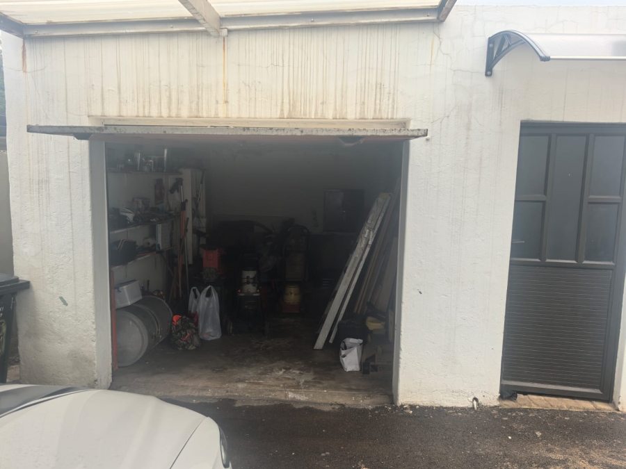 4 Bedroom Property for Sale in Discovery Gauteng