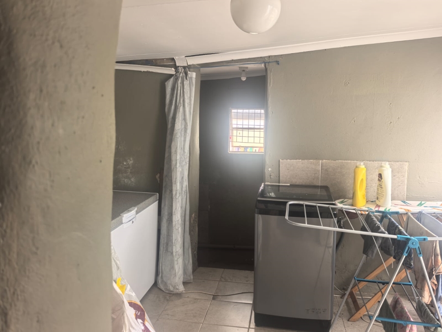 4 Bedroom Property for Sale in Discovery Gauteng