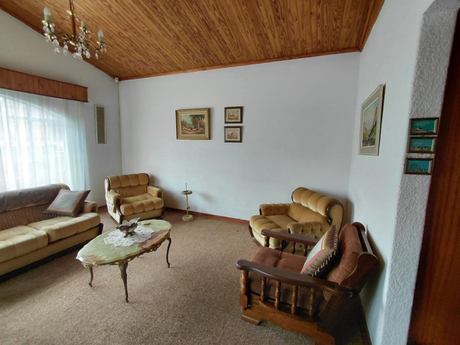 4 Bedroom Property for Sale in Greenhills Gauteng