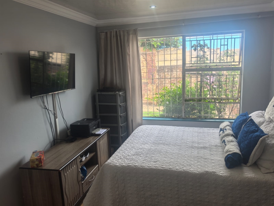 3 Bedroom Property for Sale in Florida Gauteng