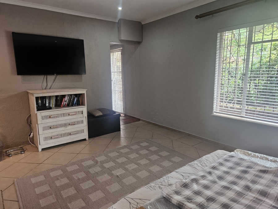 3 Bedroom Property for Sale in Kenmare Gauteng