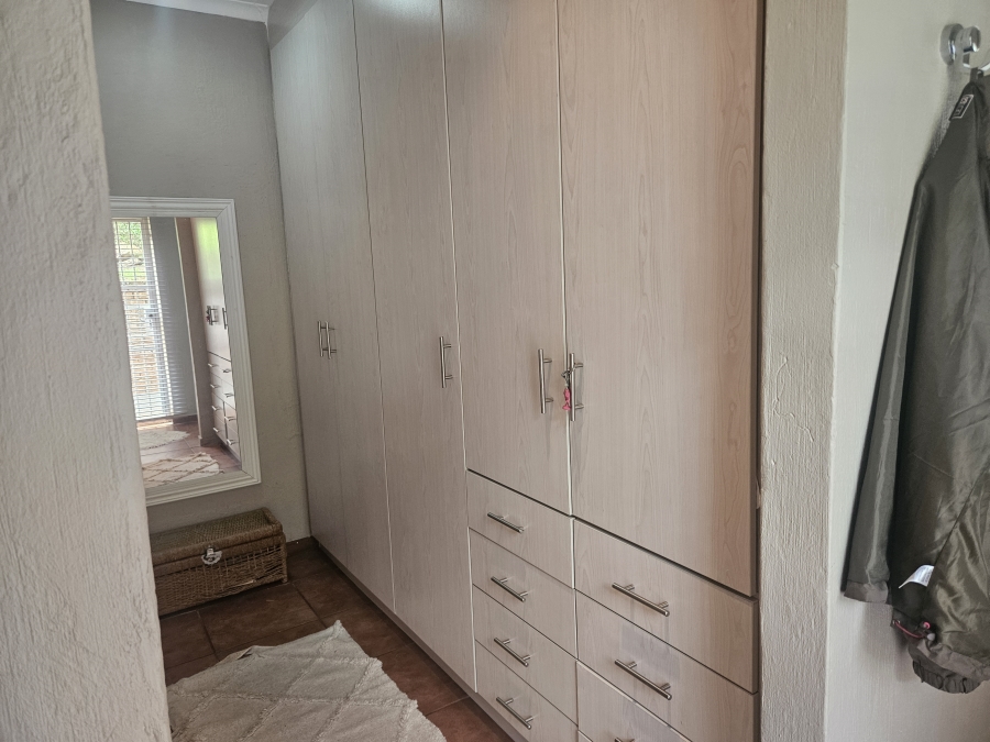3 Bedroom Property for Sale in Kenmare Gauteng